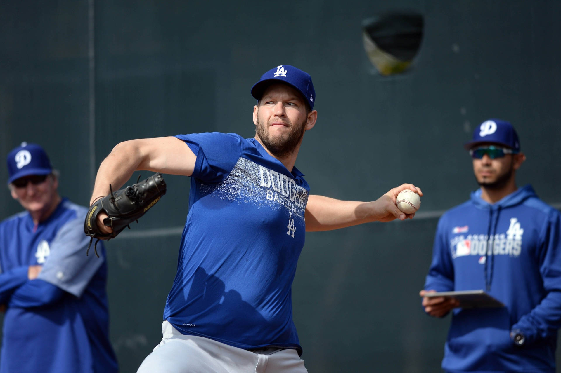 Clayton Kershaw Pitching Background