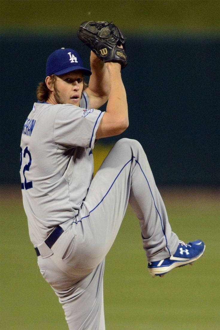 Clayton Kershaw Pitching Stance Background