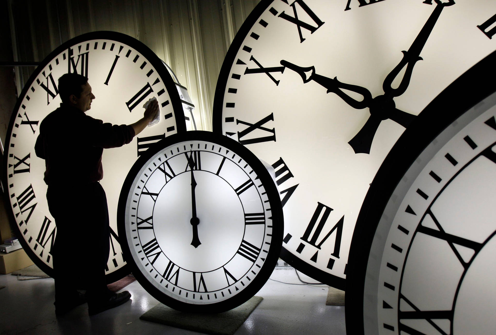 Cleaning Giant Clocks Time Backdrop Background
