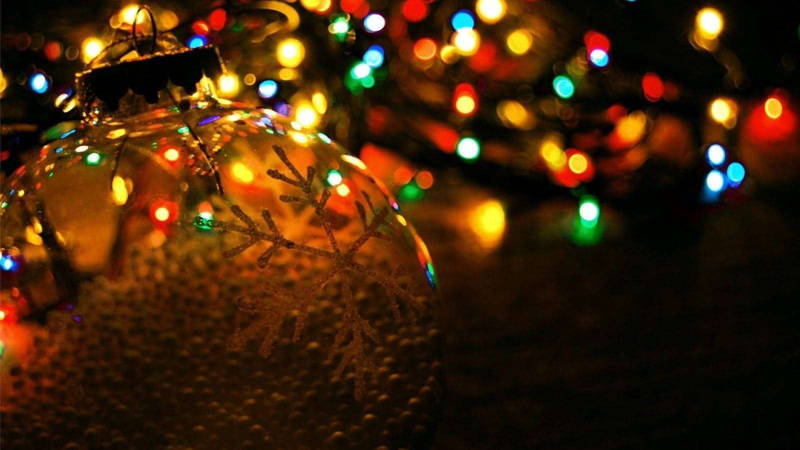 Clear Ball Christmas Lights Background