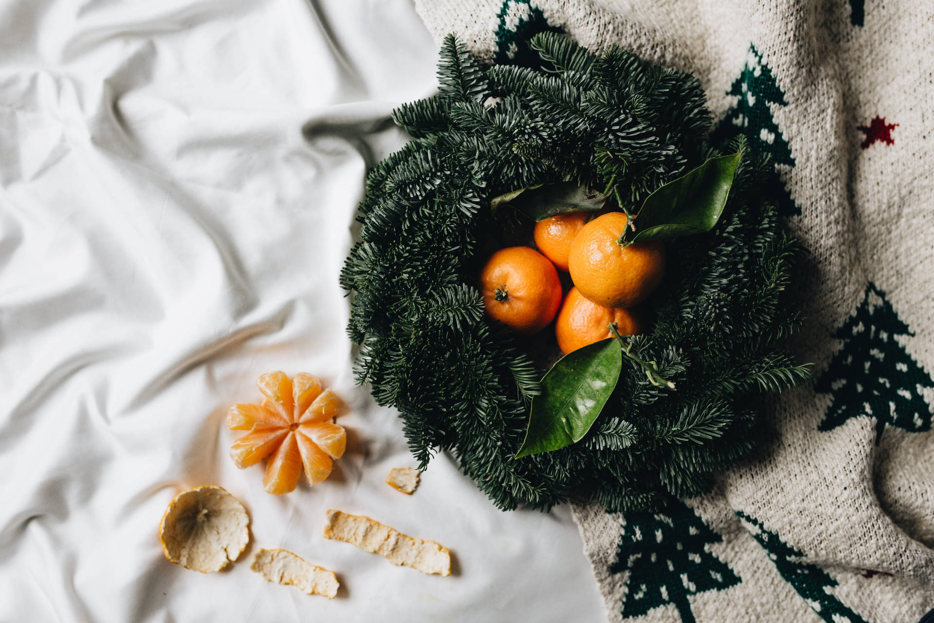 Clementine Citrus Fruits With Christmas Wreath