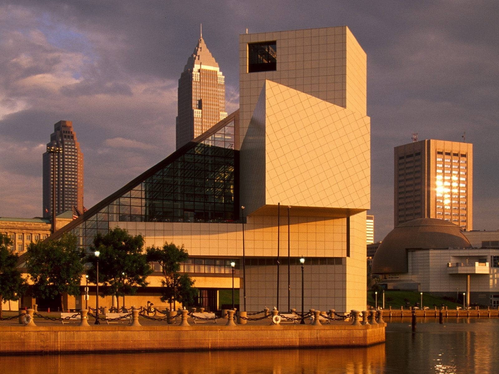 Cleveland Building Sunset Background