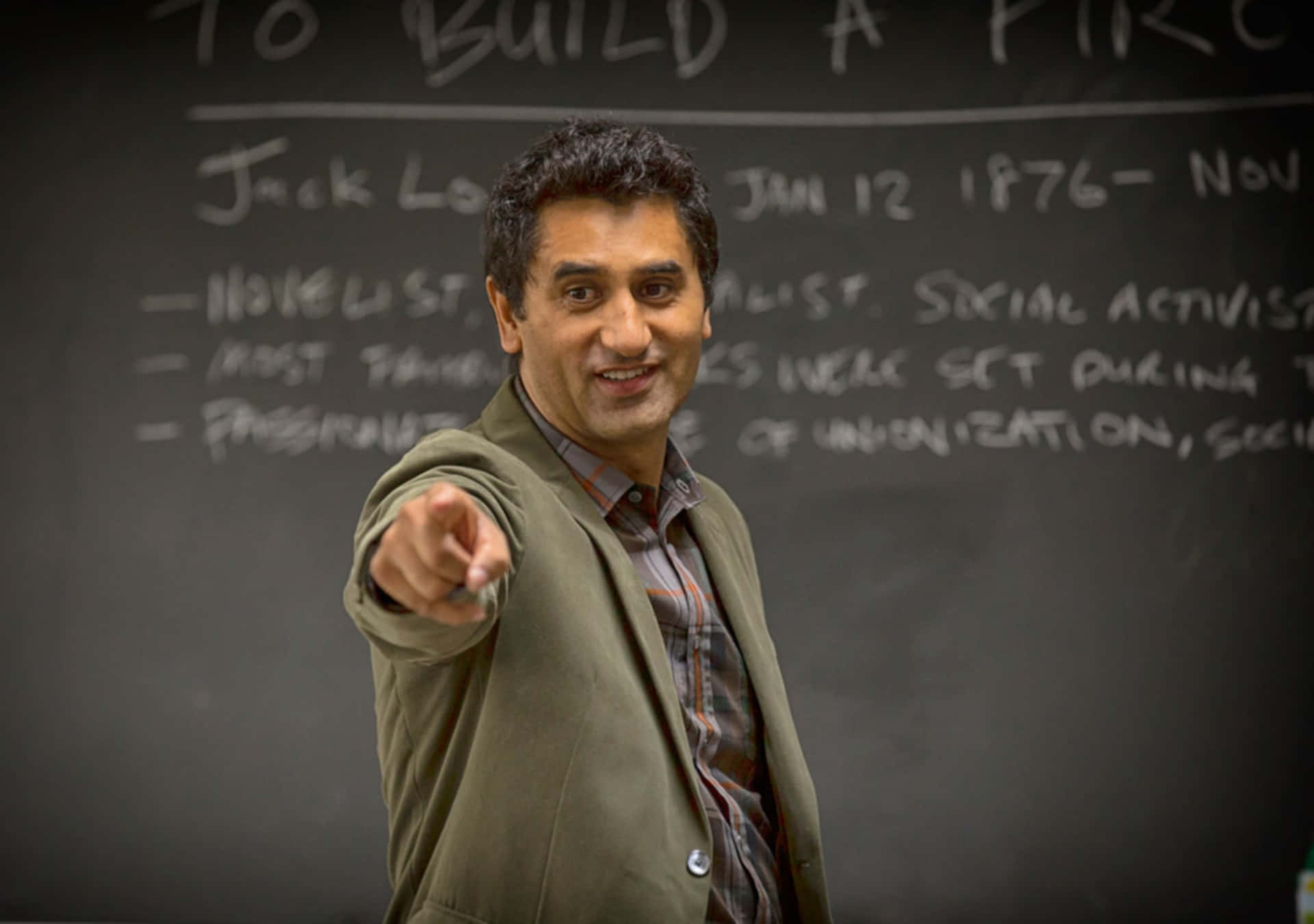 Cliff Curtis [wallpaper] Background