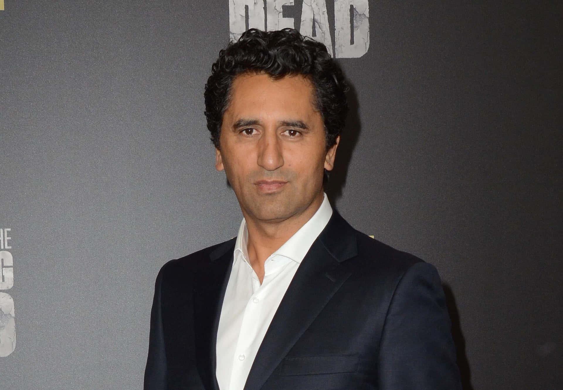 Cliff Curtis [wallpaper] Background