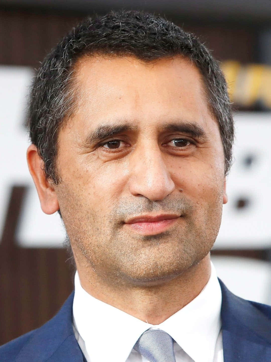 Cliff Curtis [wallpaper] Background