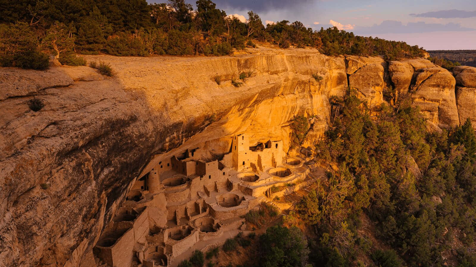 Cliff Palace Mesa Verde National Park Sunset Background