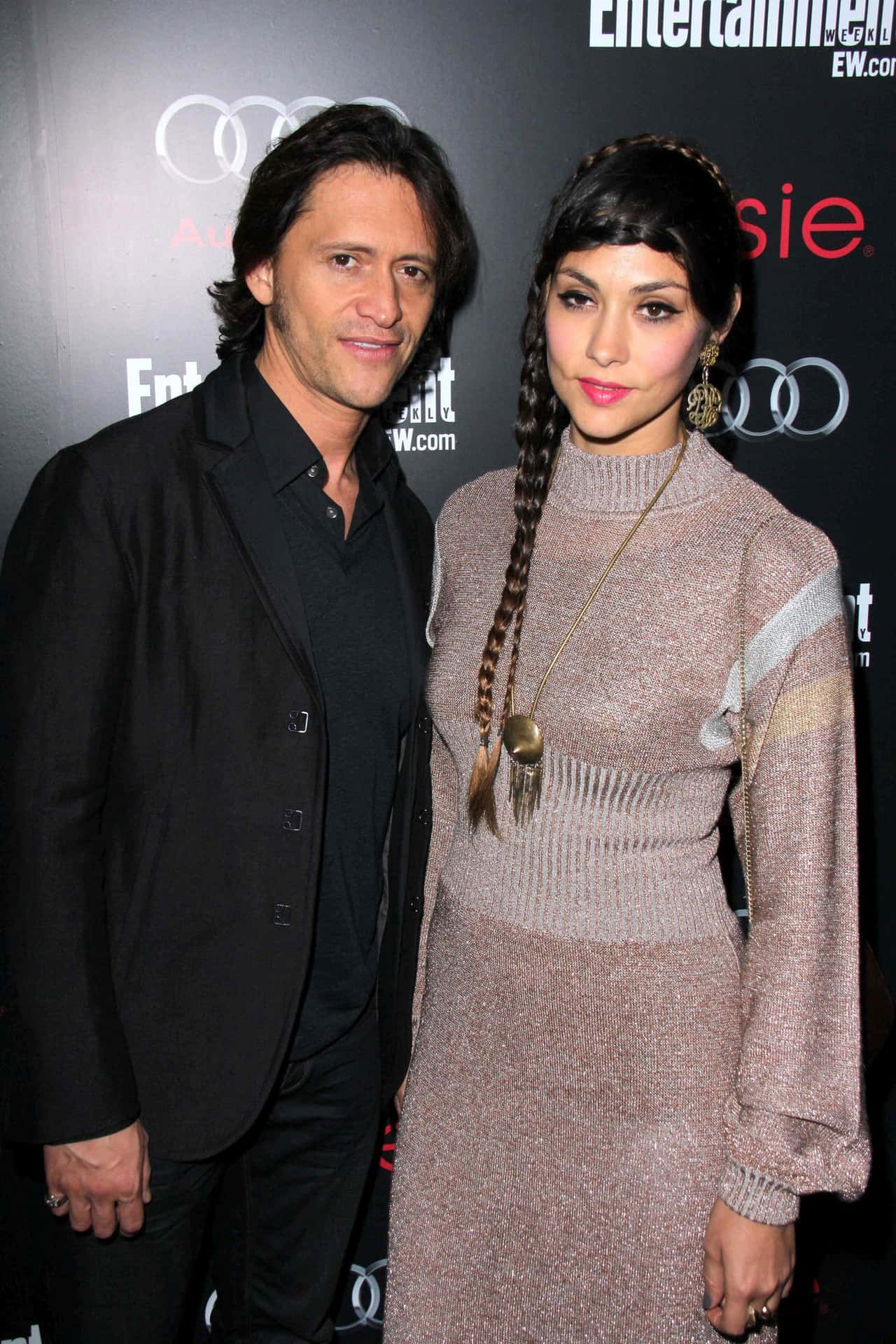 Clifton Collins Jr [wallpaper] Background