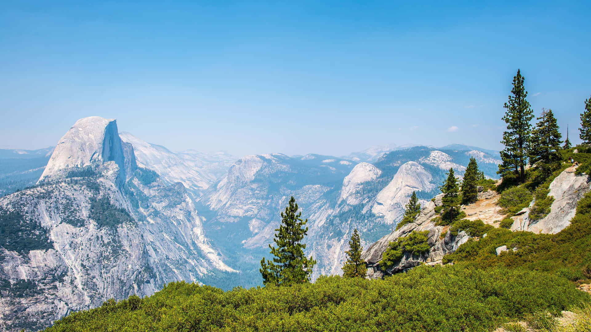 Climb High Into The Mountain In California Background