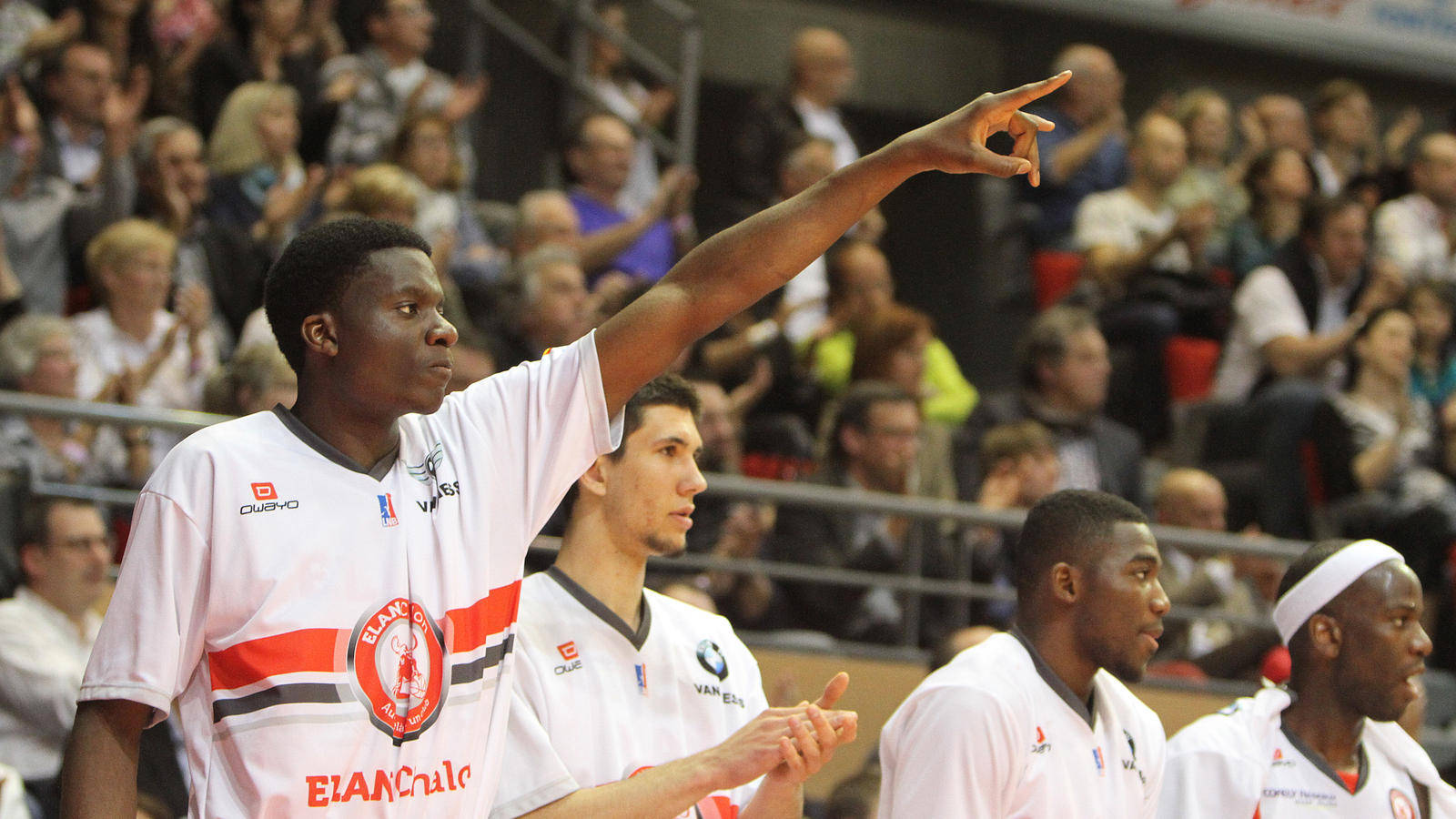Clint Capela Salutes To His Team Background