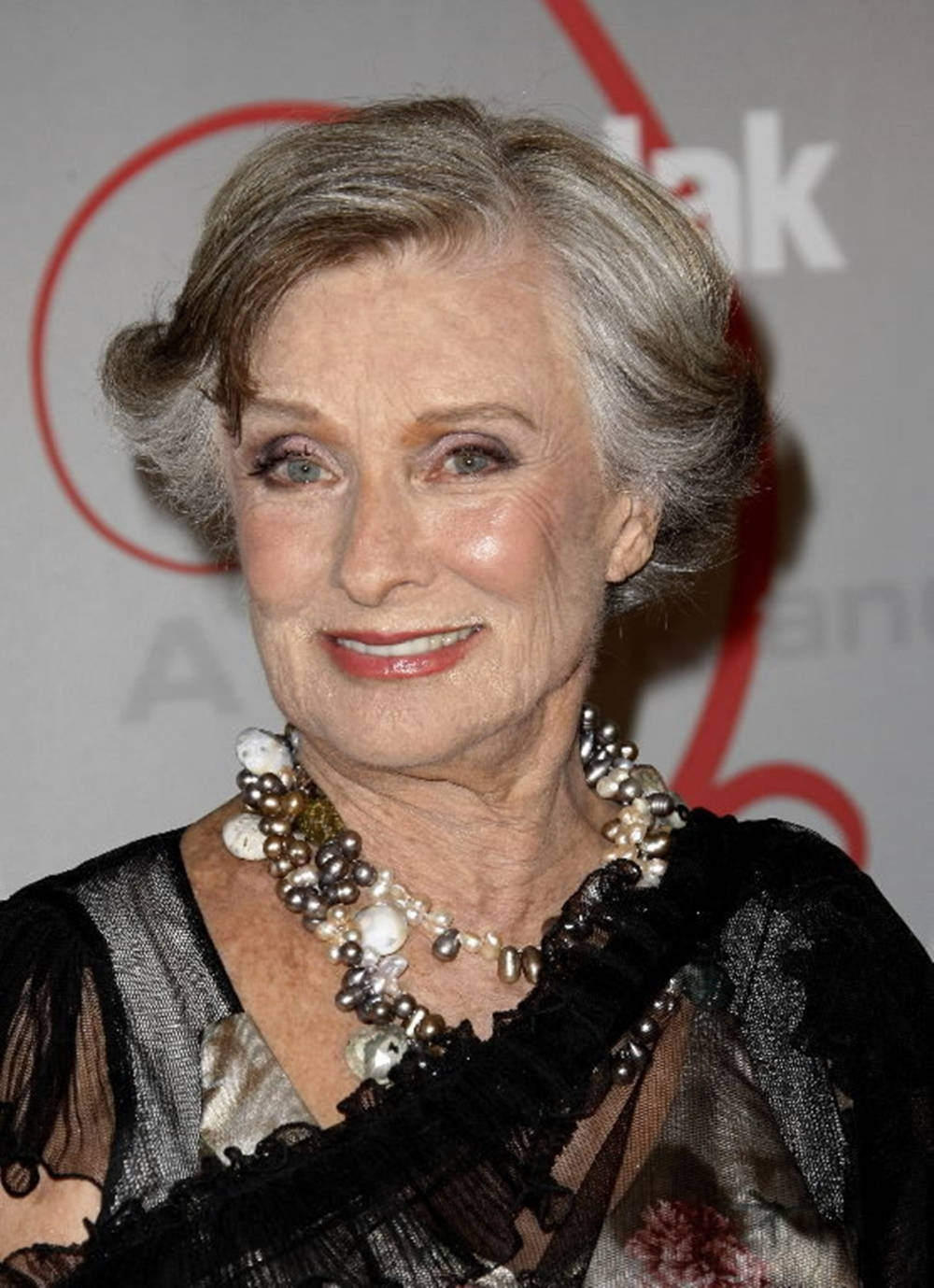 Cloris Leachman Crystal And Lucy Awards Background