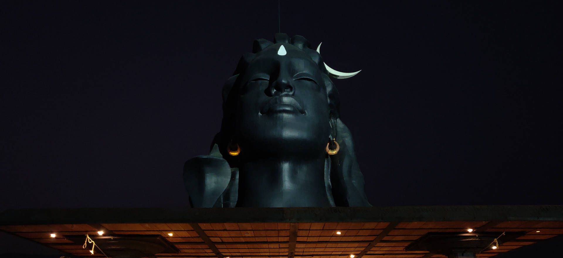 Close-up Adiyogi Shiva At Night Background