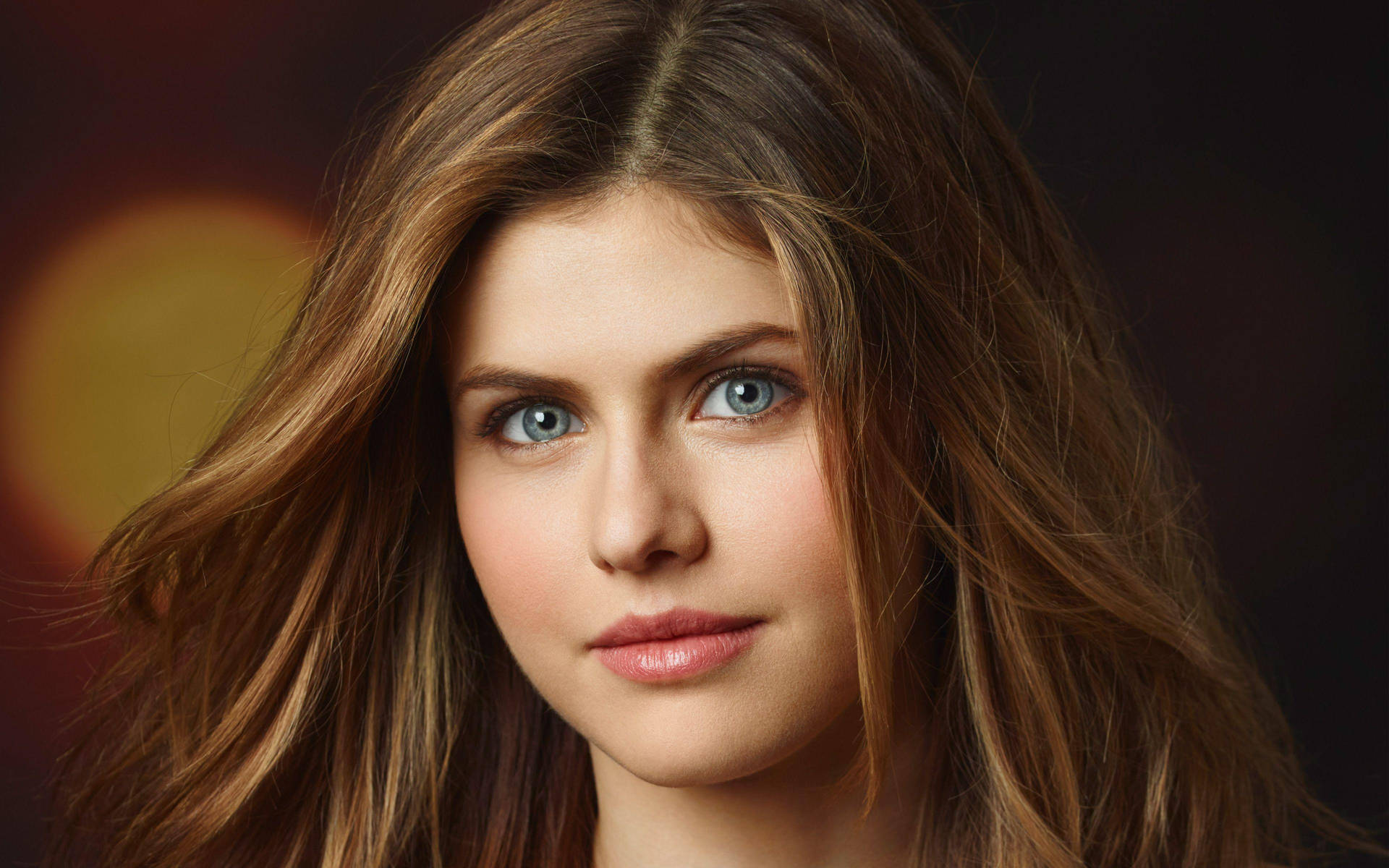 Close-up Alexandra Daddario 4k Background