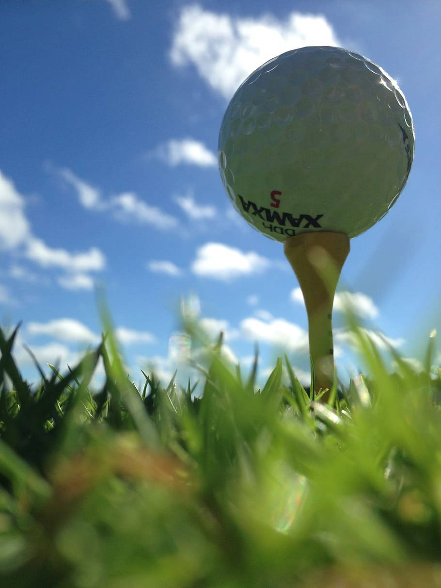 Close-up Ball Golf Phone Background