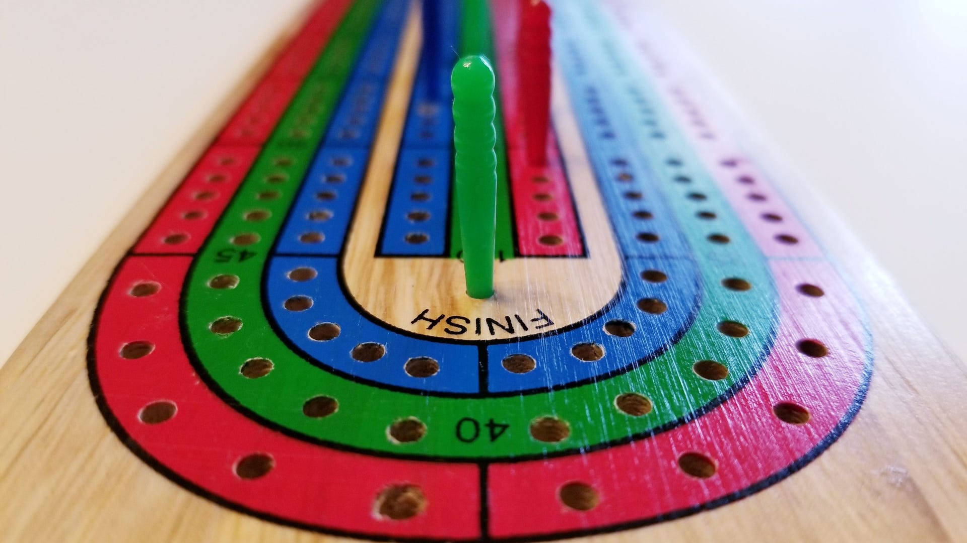 Close-up Cribbage Green Spillikin Background