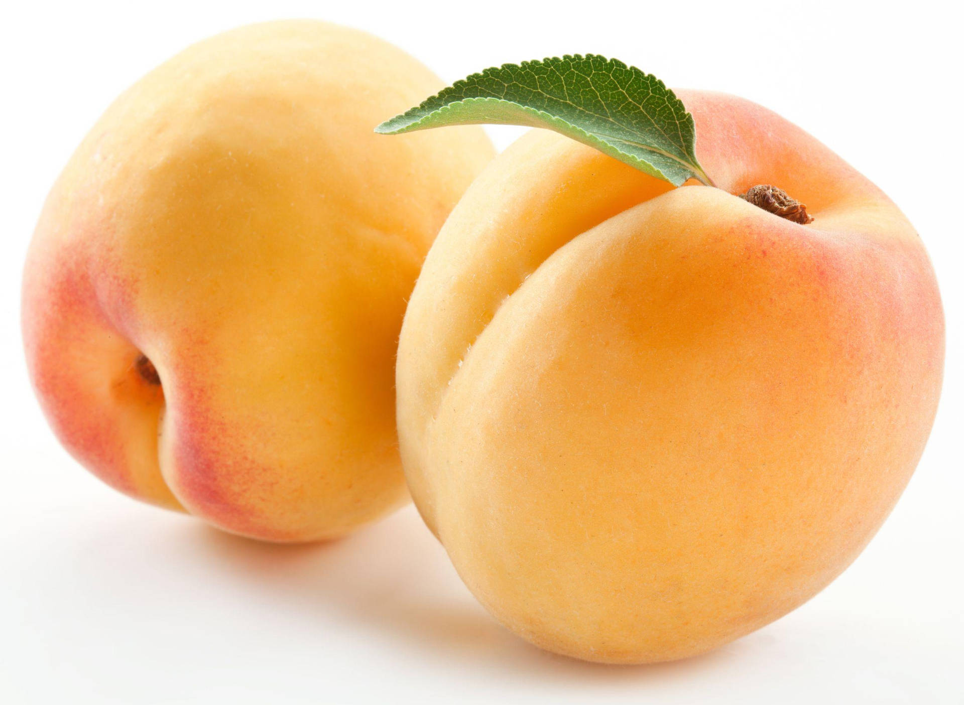 Close Up Shot Of Apricot Fruits Background