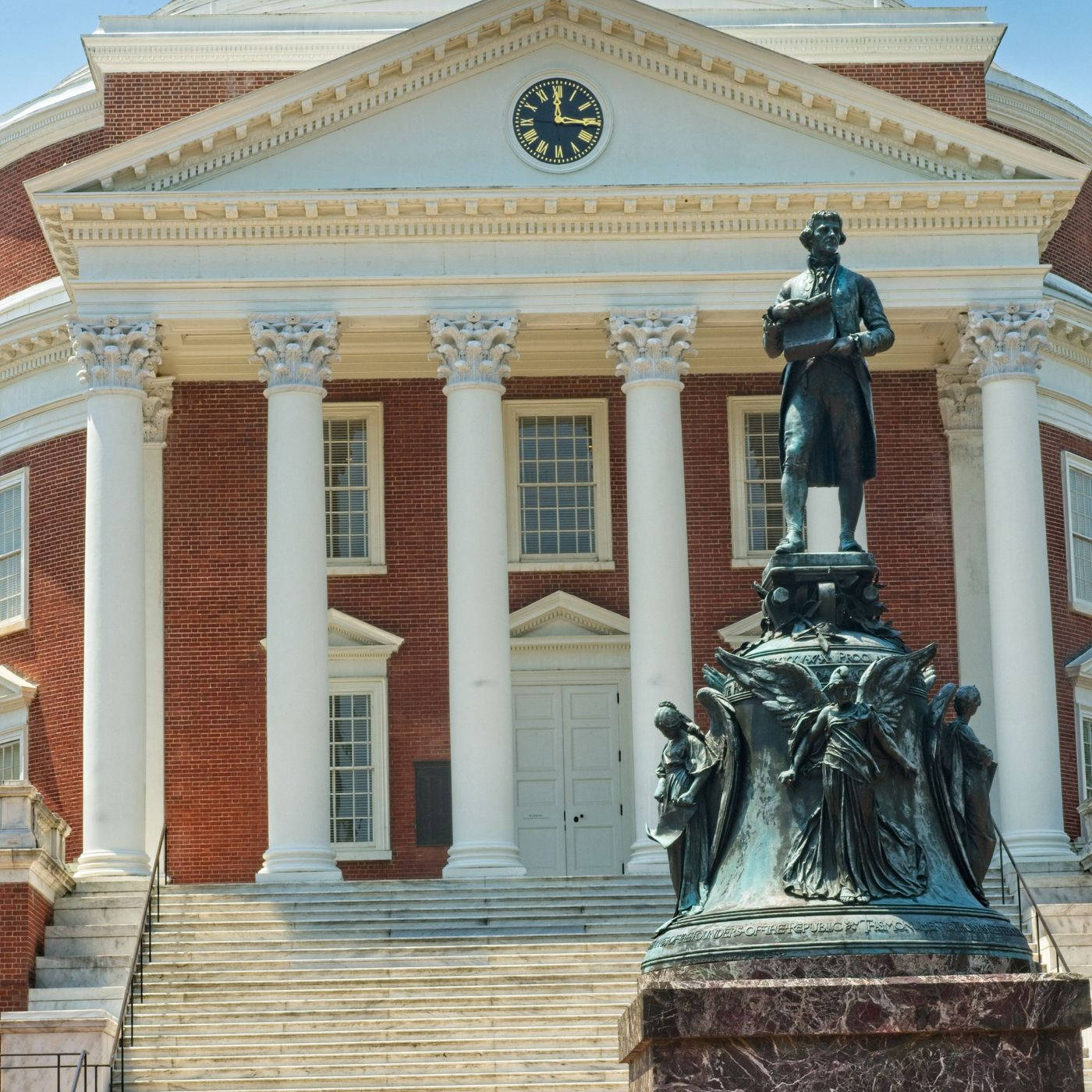 Close-up Statue University Of Virginia Background