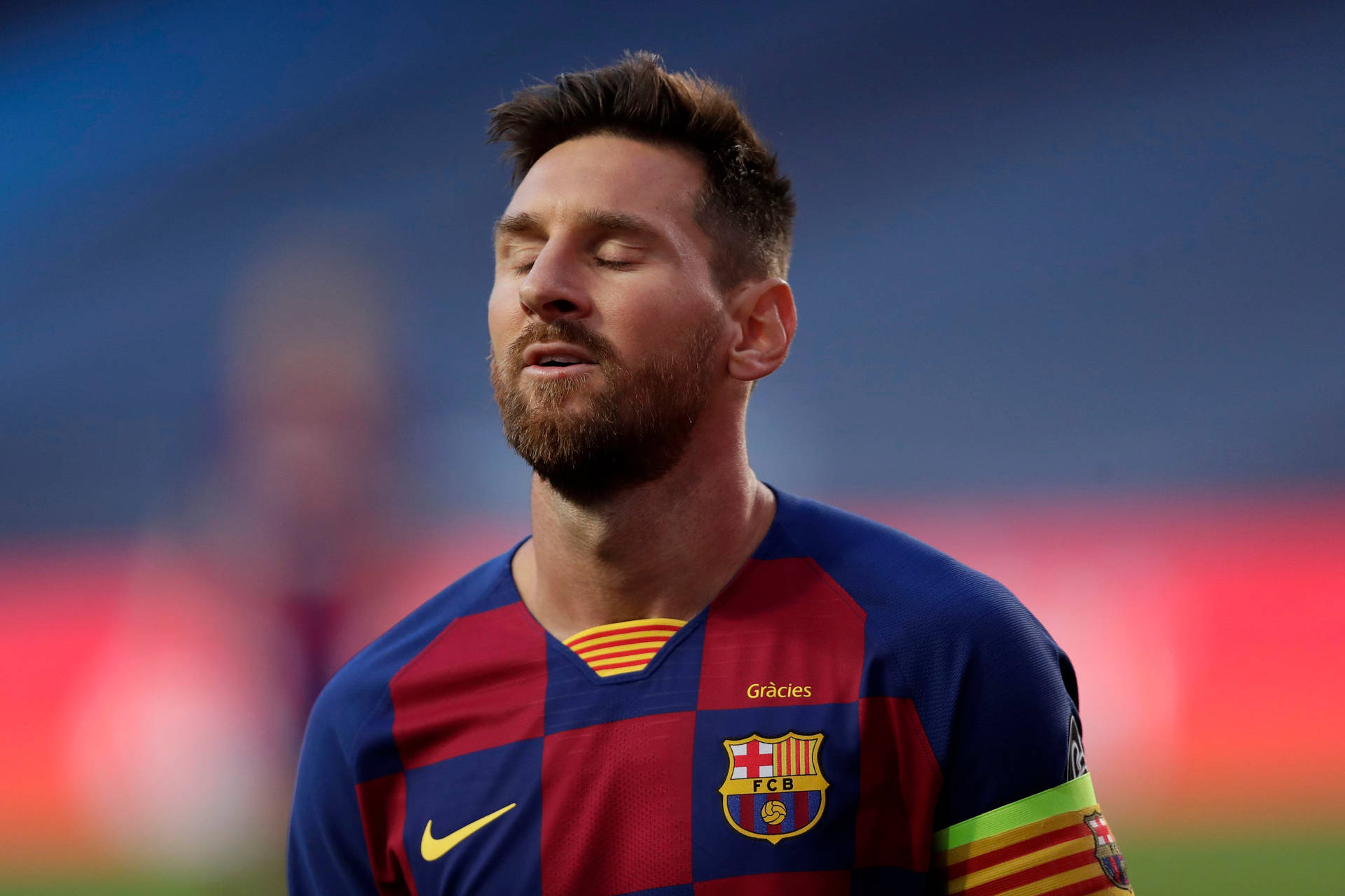 Closed Eyes Messi 4k Ultra Hd Background