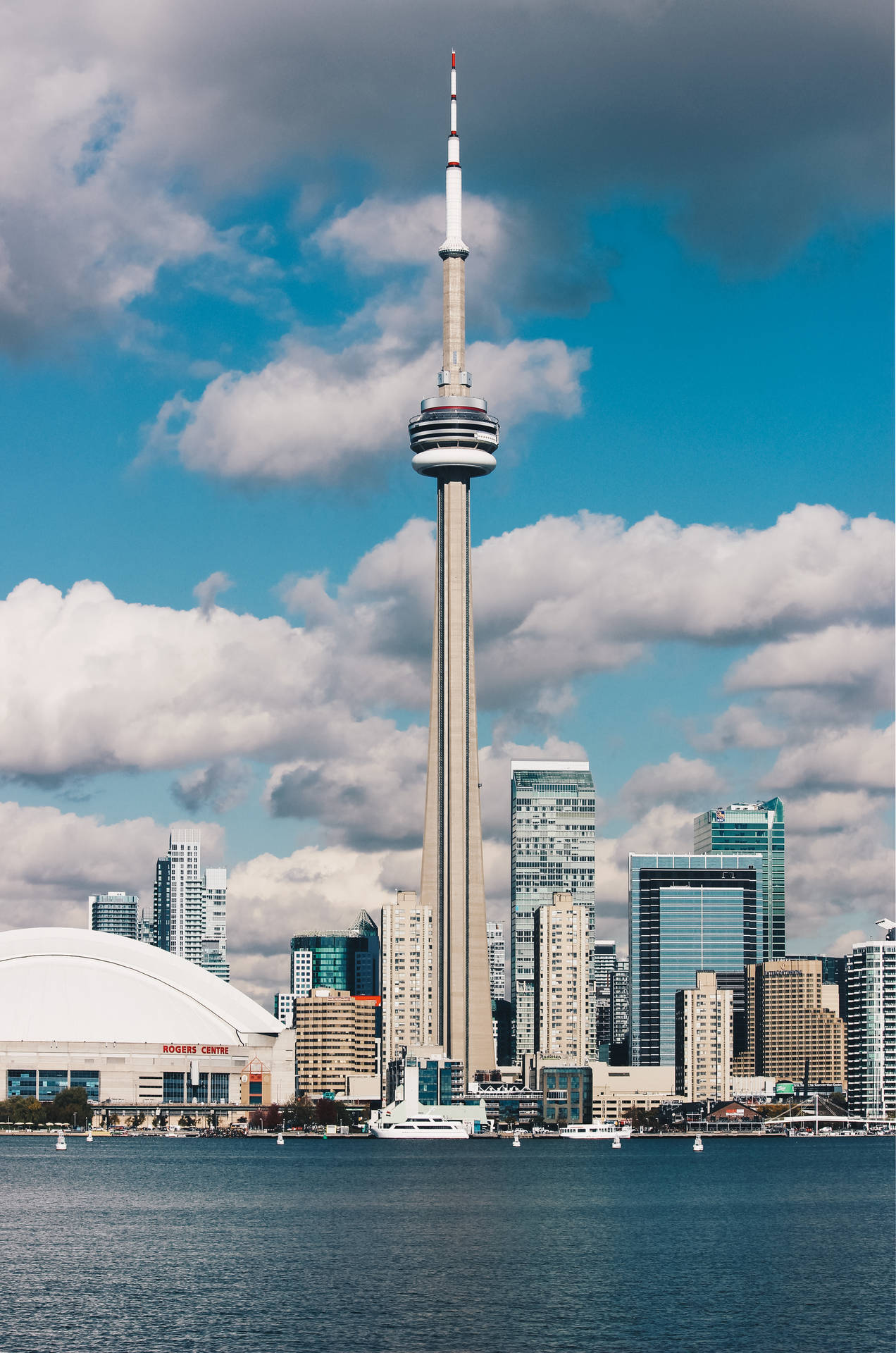 Cn Tower During The Day