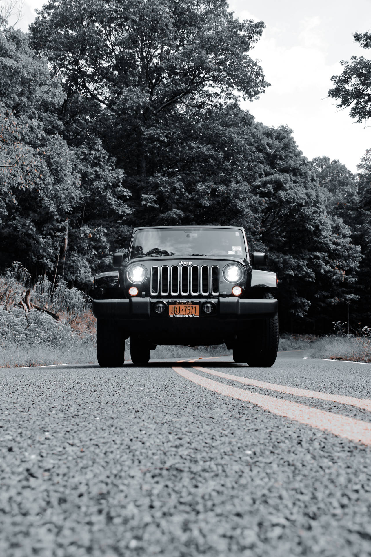Coal-black Wrangler Jeep Background