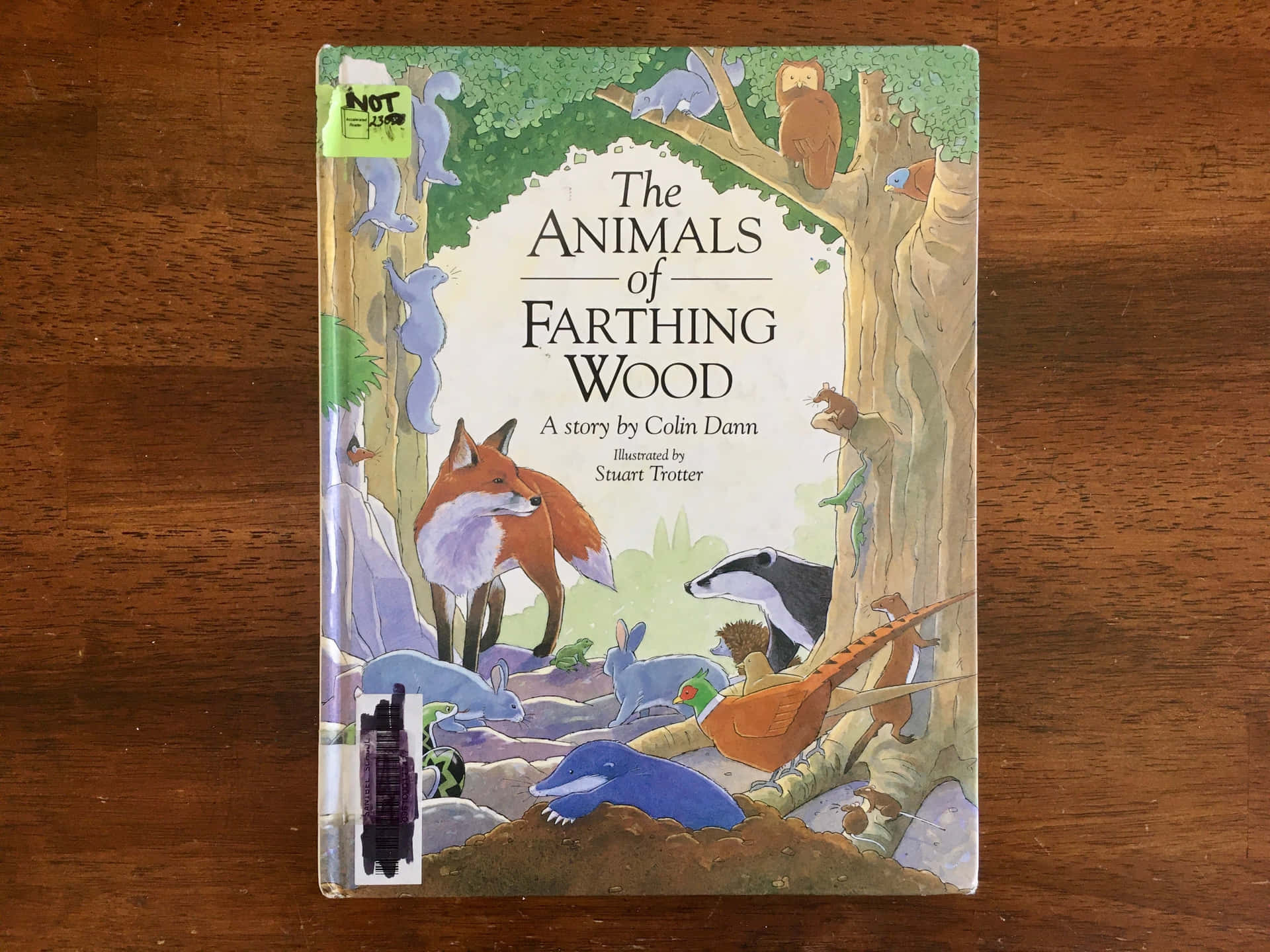 Colin Dann's The Animals Of Farthing Wood Background
