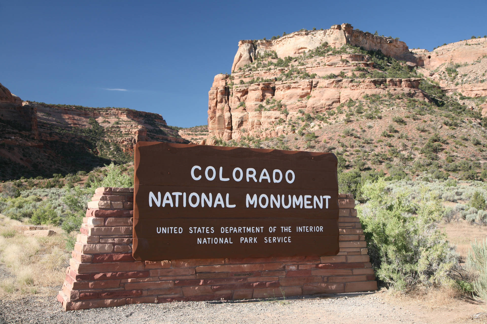Colorado National Monument Entrance Background