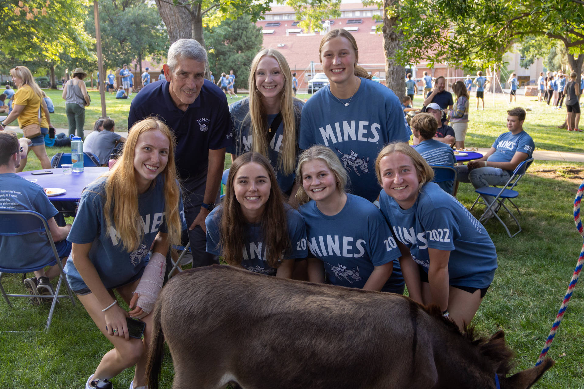 Colorado School Of Mines Group Photo Background