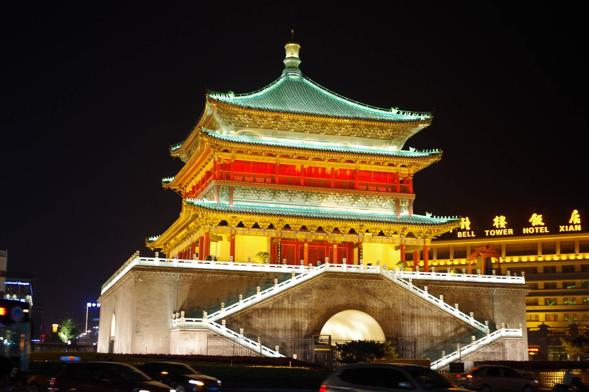 Colorful Bell Tower Of Xian Background