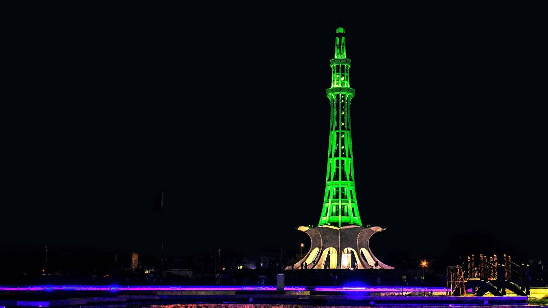Colorful Pakistan E-minar Background