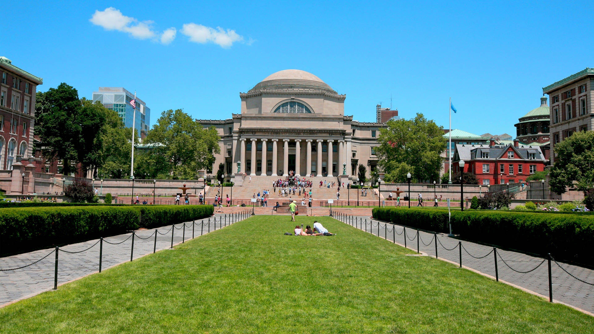 Columbia University Business School Grounds Background