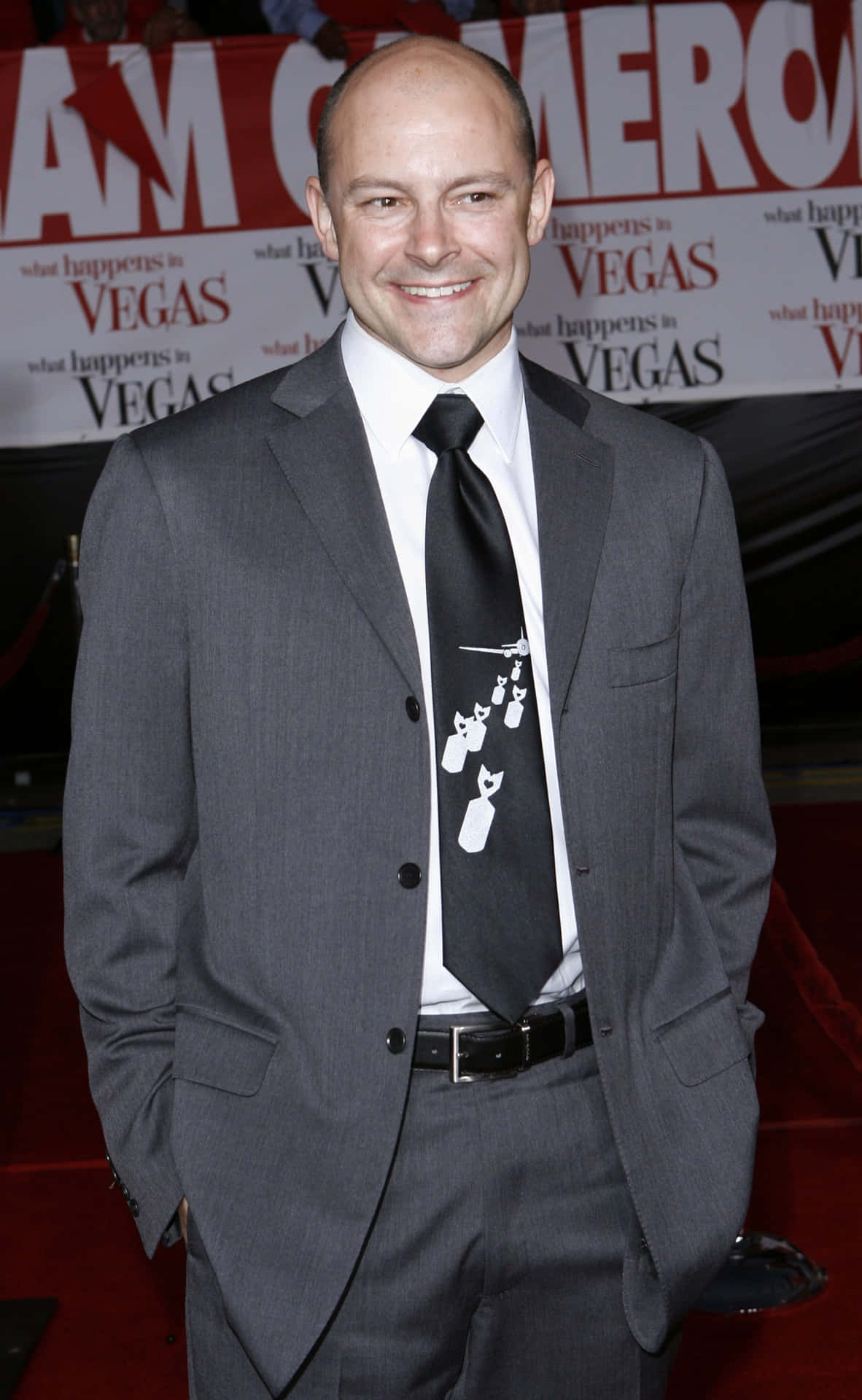 Comedic Actor Rob Corddry Background