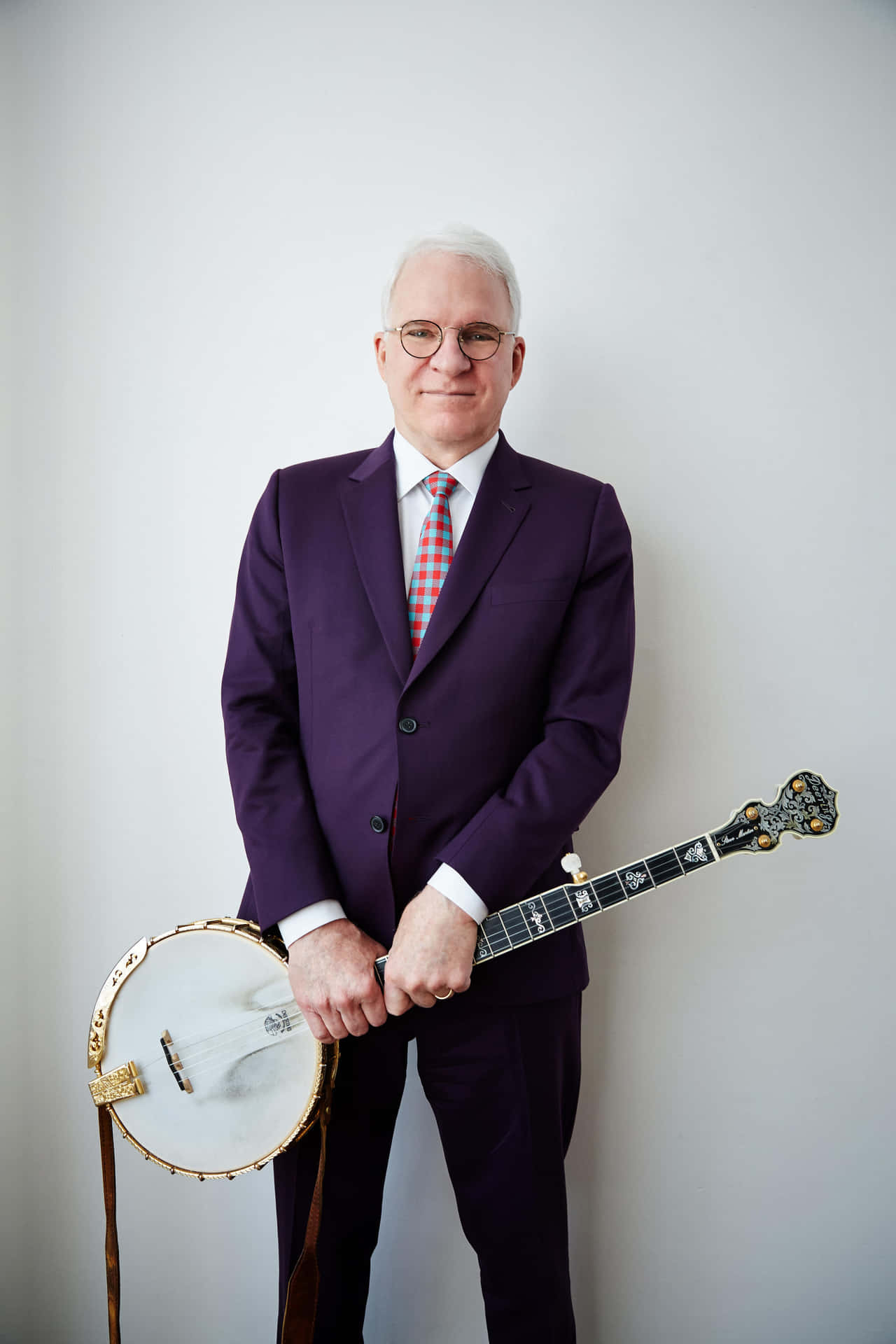 Comedy Icon Steve Martin In Charismatic Pose Background