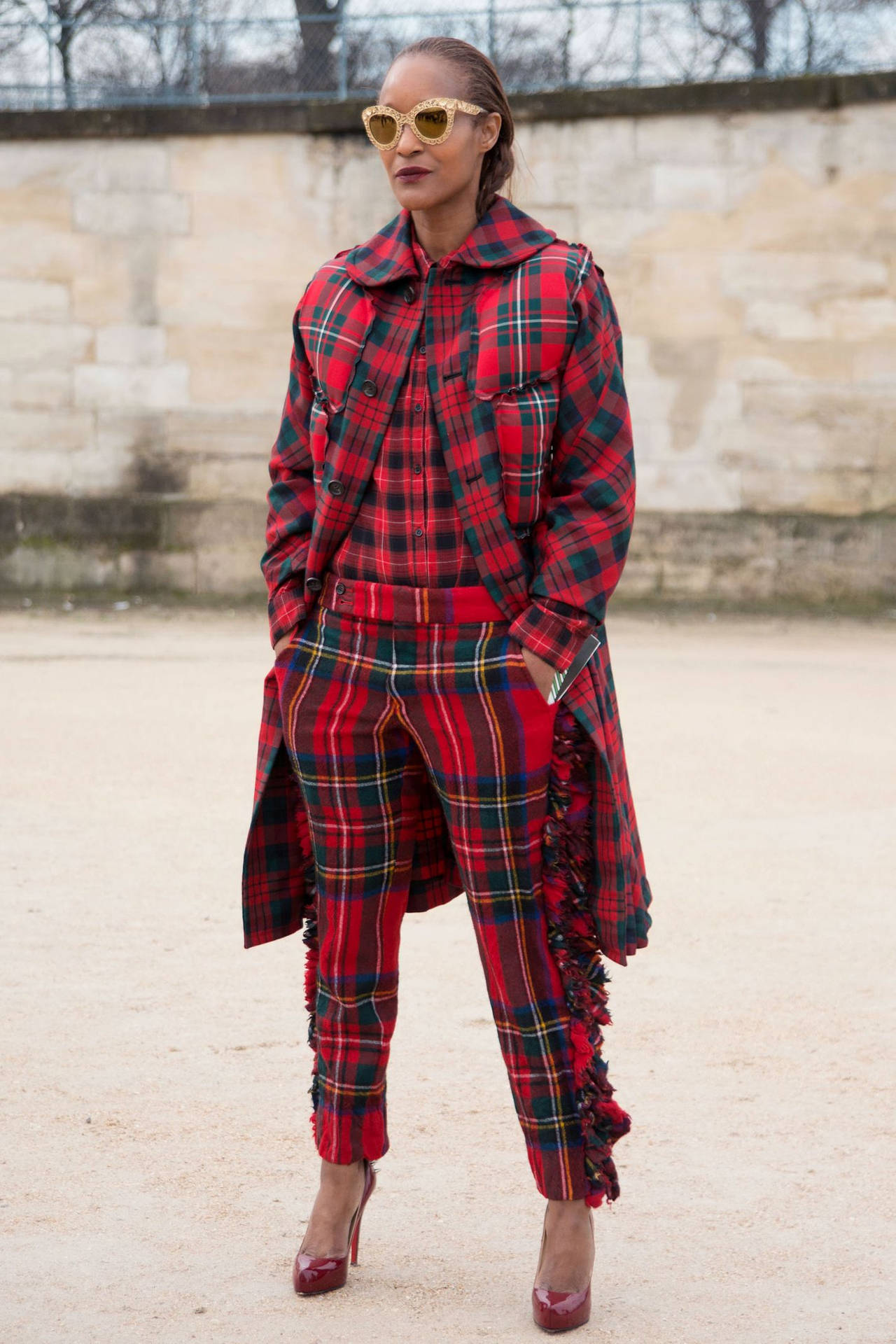 Comme Des Garçons Red Plaid Outfit Background