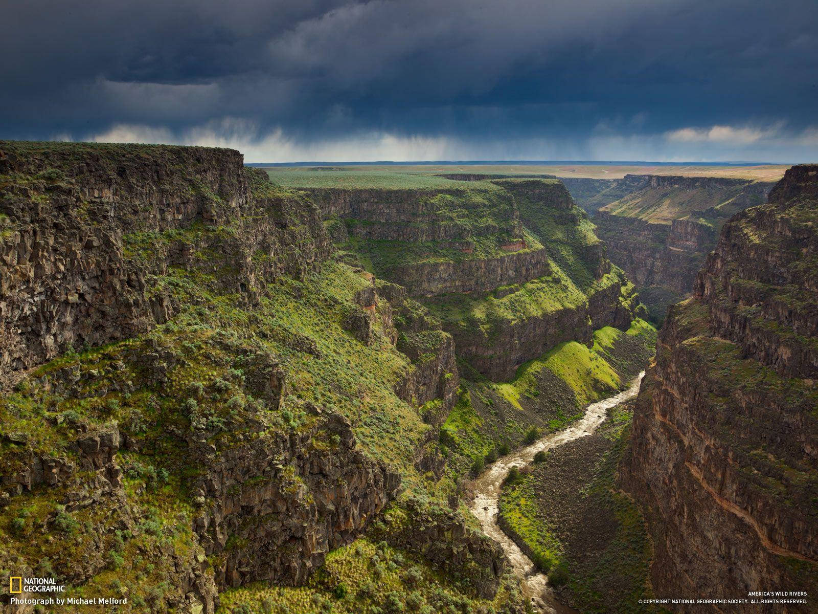 Congo Mountain And River Background