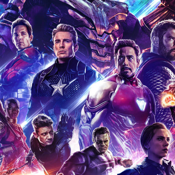 Cool Avengers Heroic Team Background