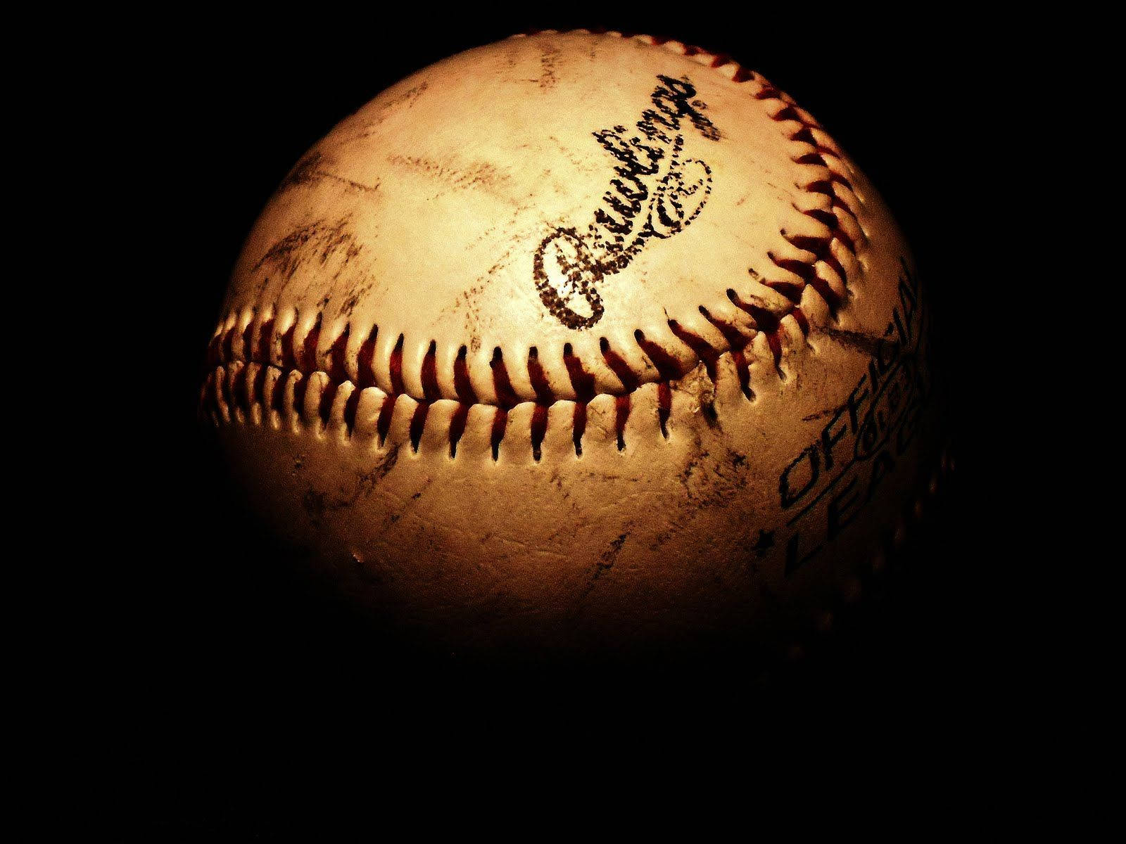 Cool Baseball Ball Old Rowlings Background