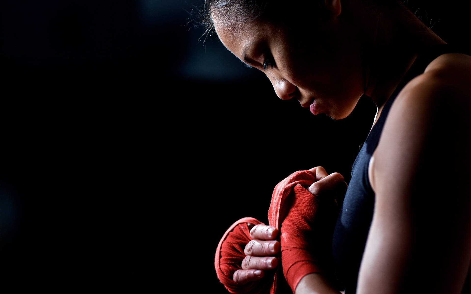 Cool Boxing Girl Praying Background