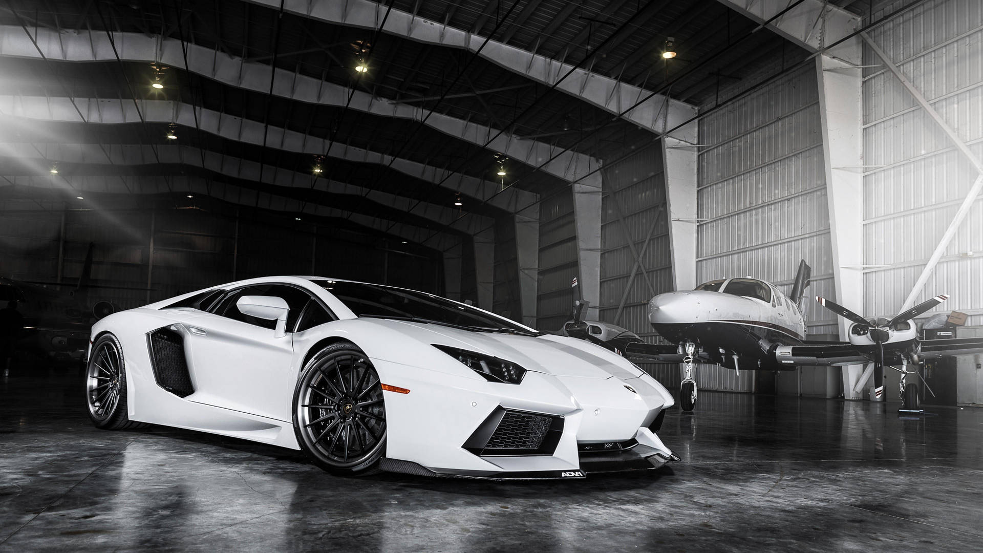 Cool Cars Feature: Sleek White Lamborghini Background