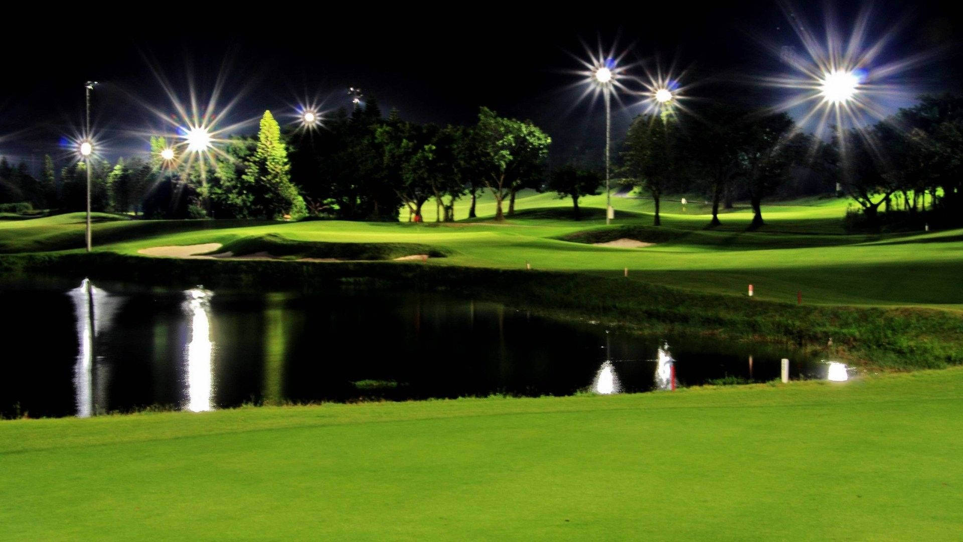 Cool Golf Course Night View Background
