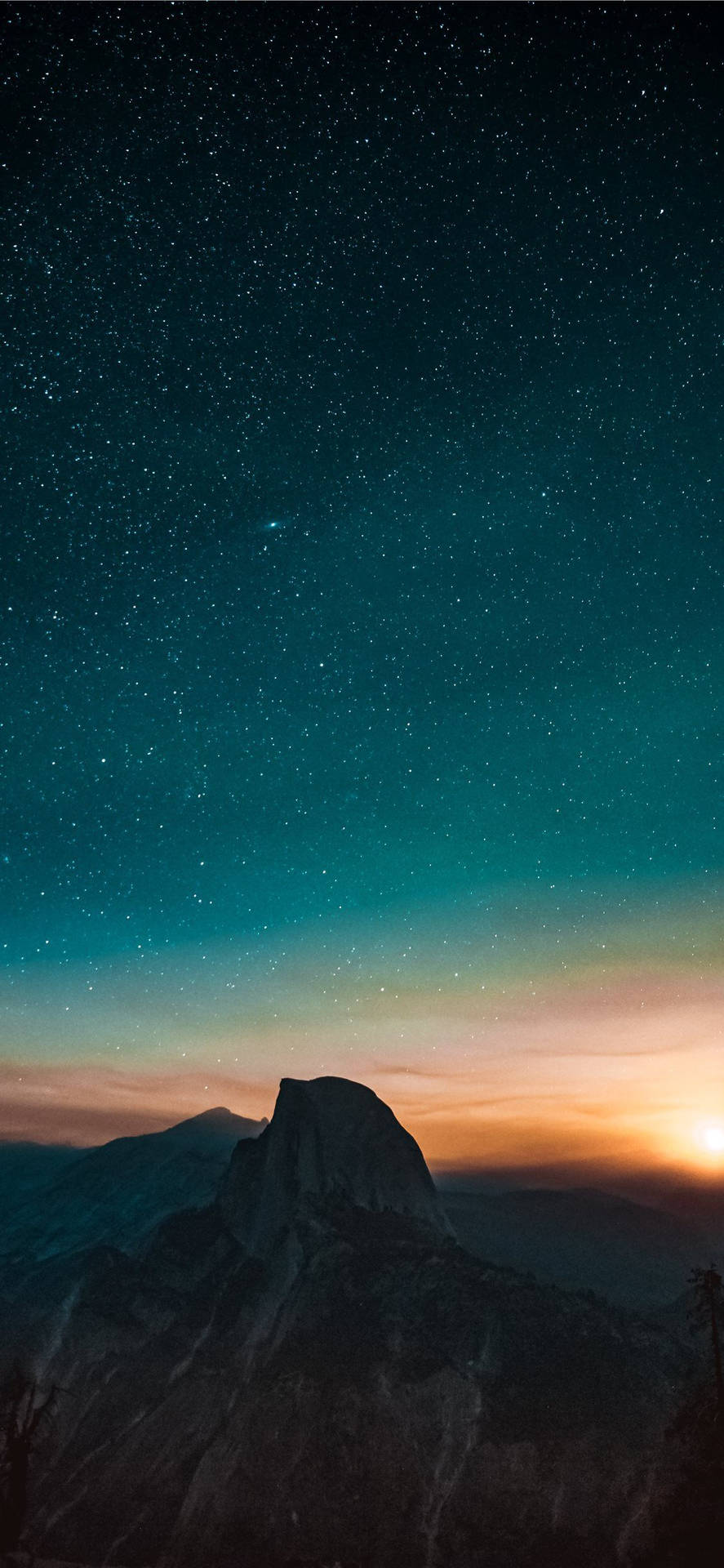 Cool Iphone 11 Starry Sunset Over Mountain Background