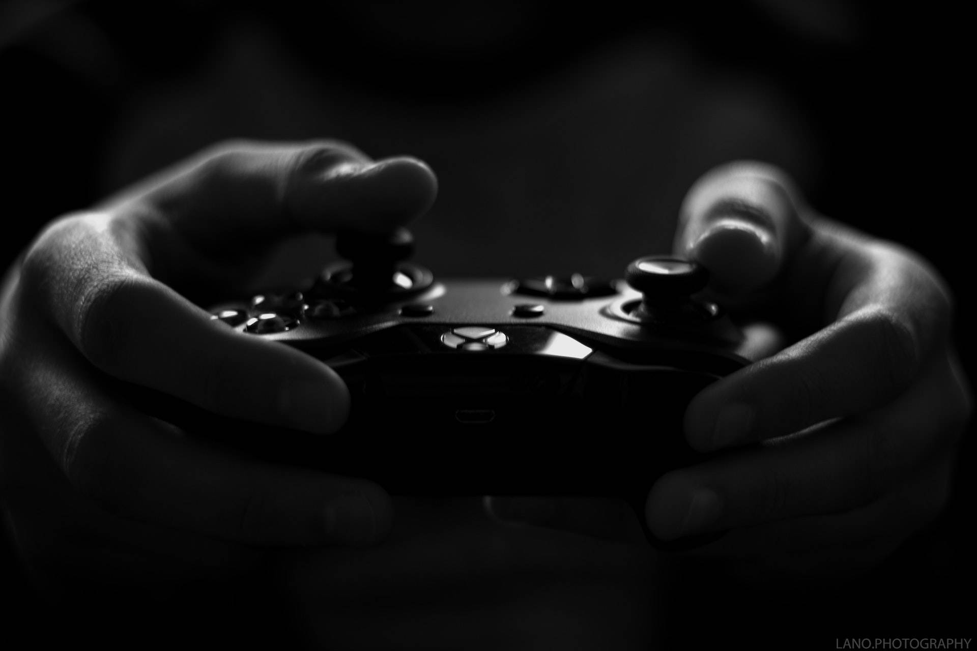 Cool Monochrome Gaming Desktop Background