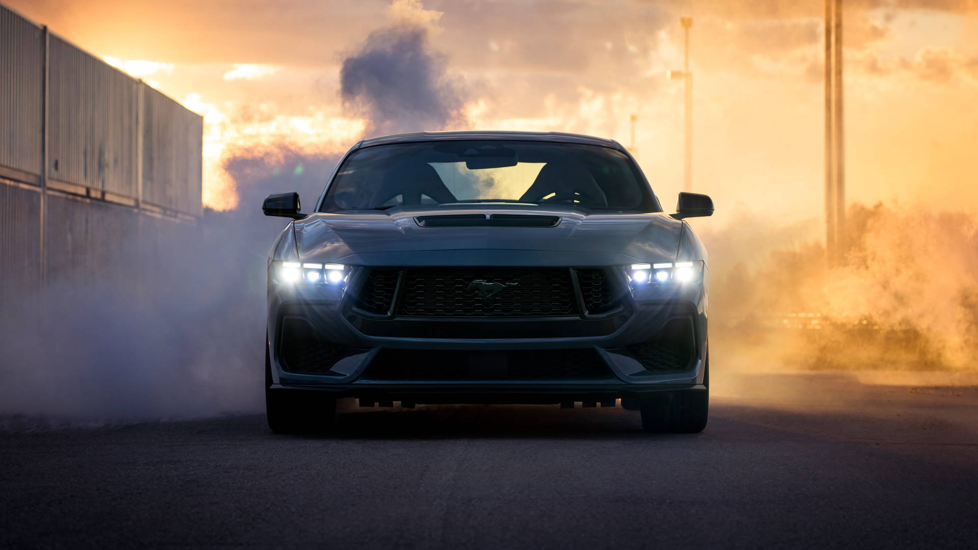 Cool Mustang Smoke Background