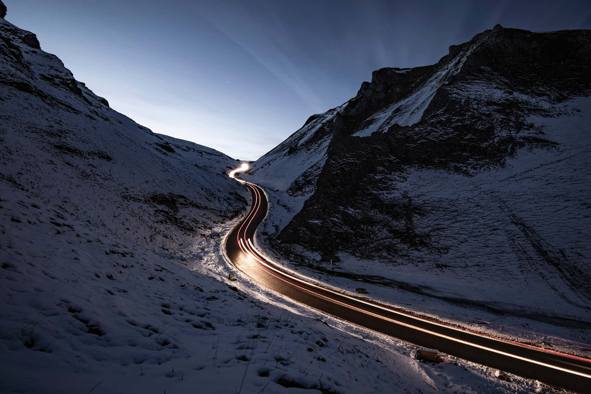 Cool Nature Winter Mountain Highway Background