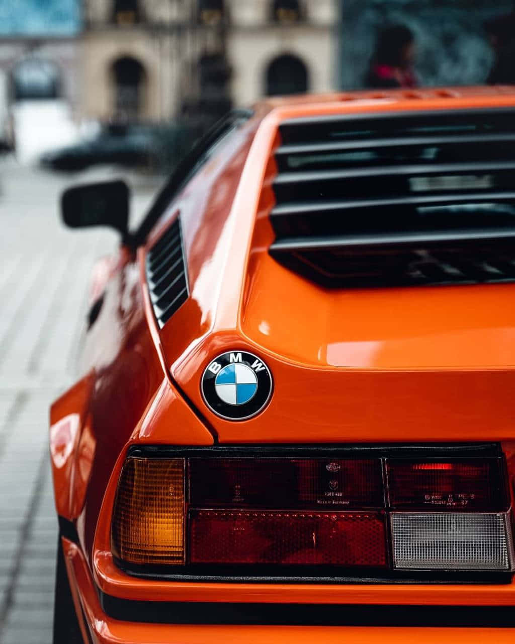 Cool Orange Bmw M1 Background