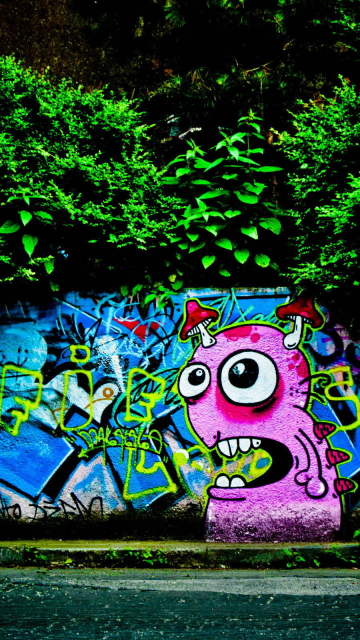 Cool Pink And Blue Graffiti Iphone