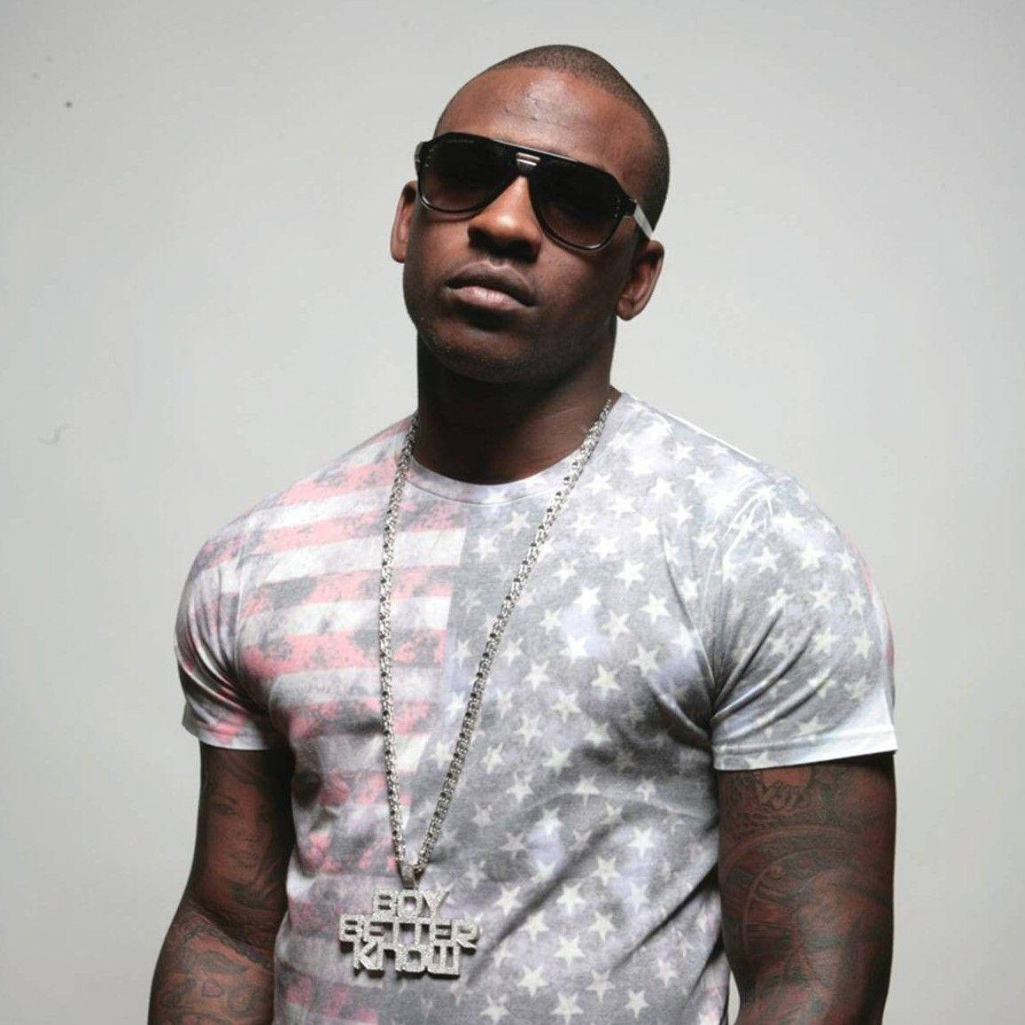 Cool Skepta Wearing A Fit Shirt Background