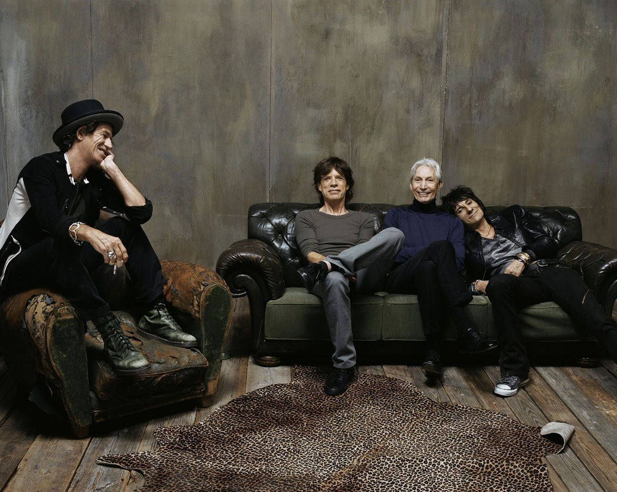 Couch Rolling Stones Background