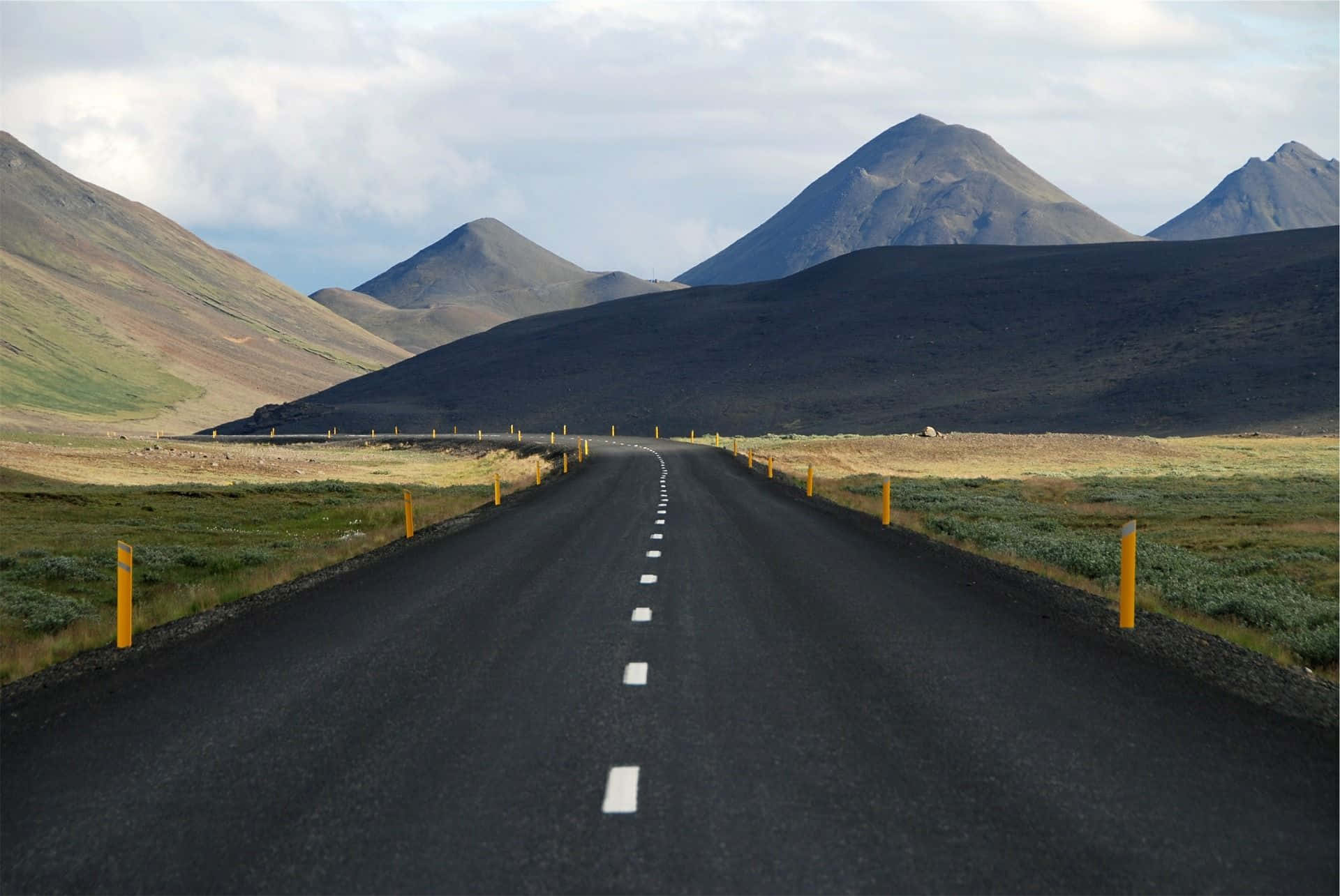 Country Road Hills Mountains Background