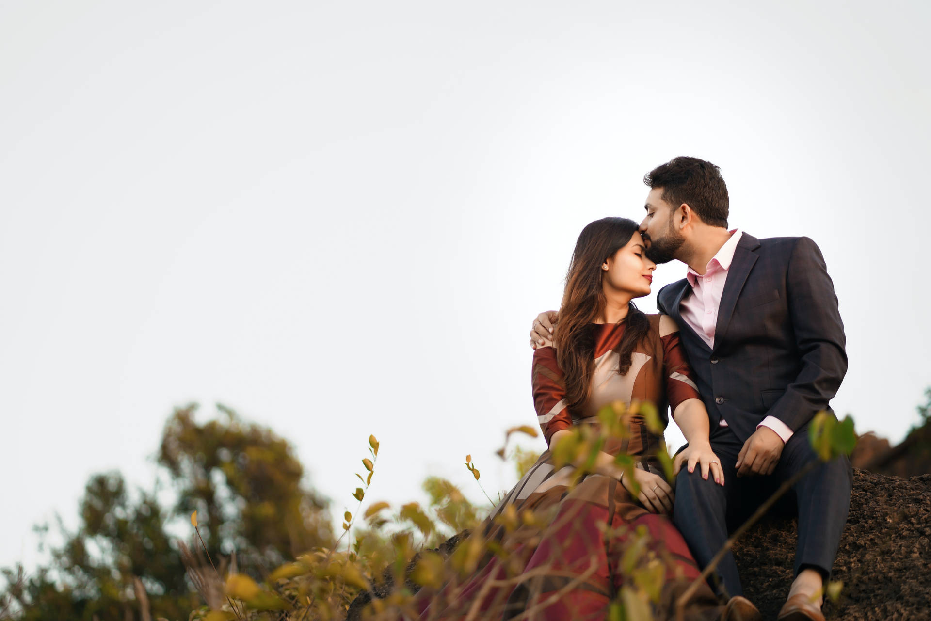 Couple In Love Forehead Kiss Background