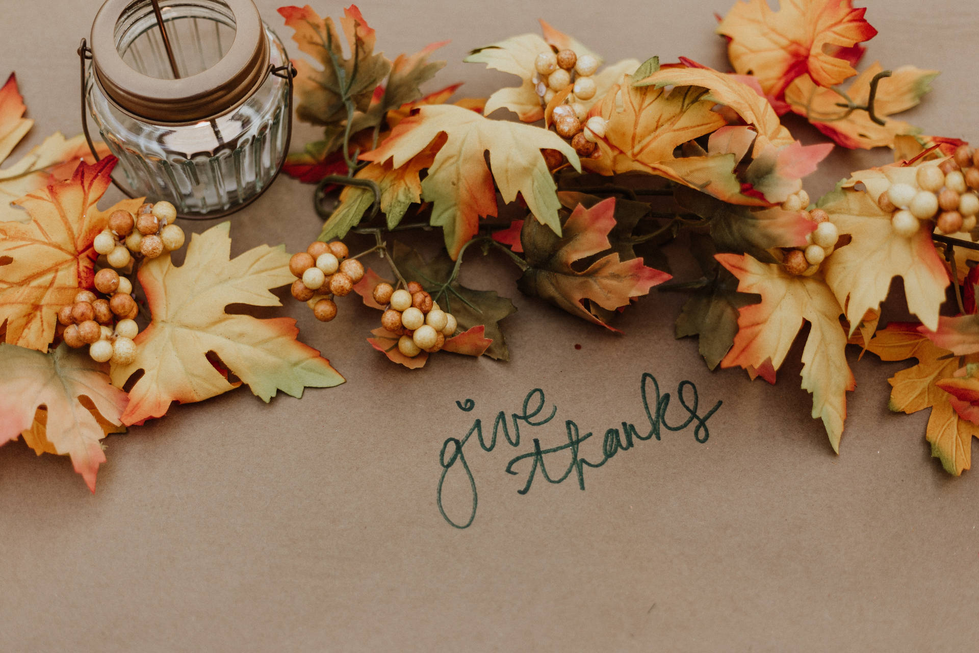 Cozy Autumn Give Thanks Background
