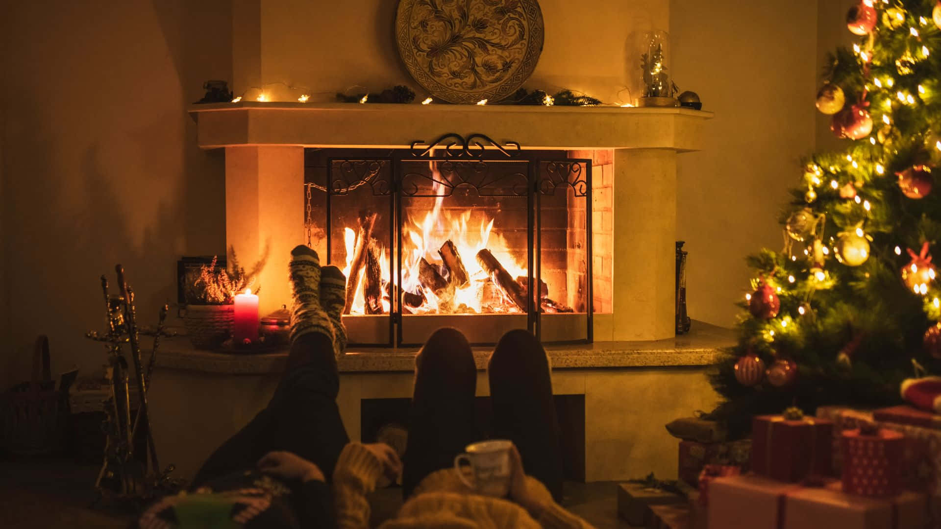 Cozy Christmas Fireplace Scene.jpg Background